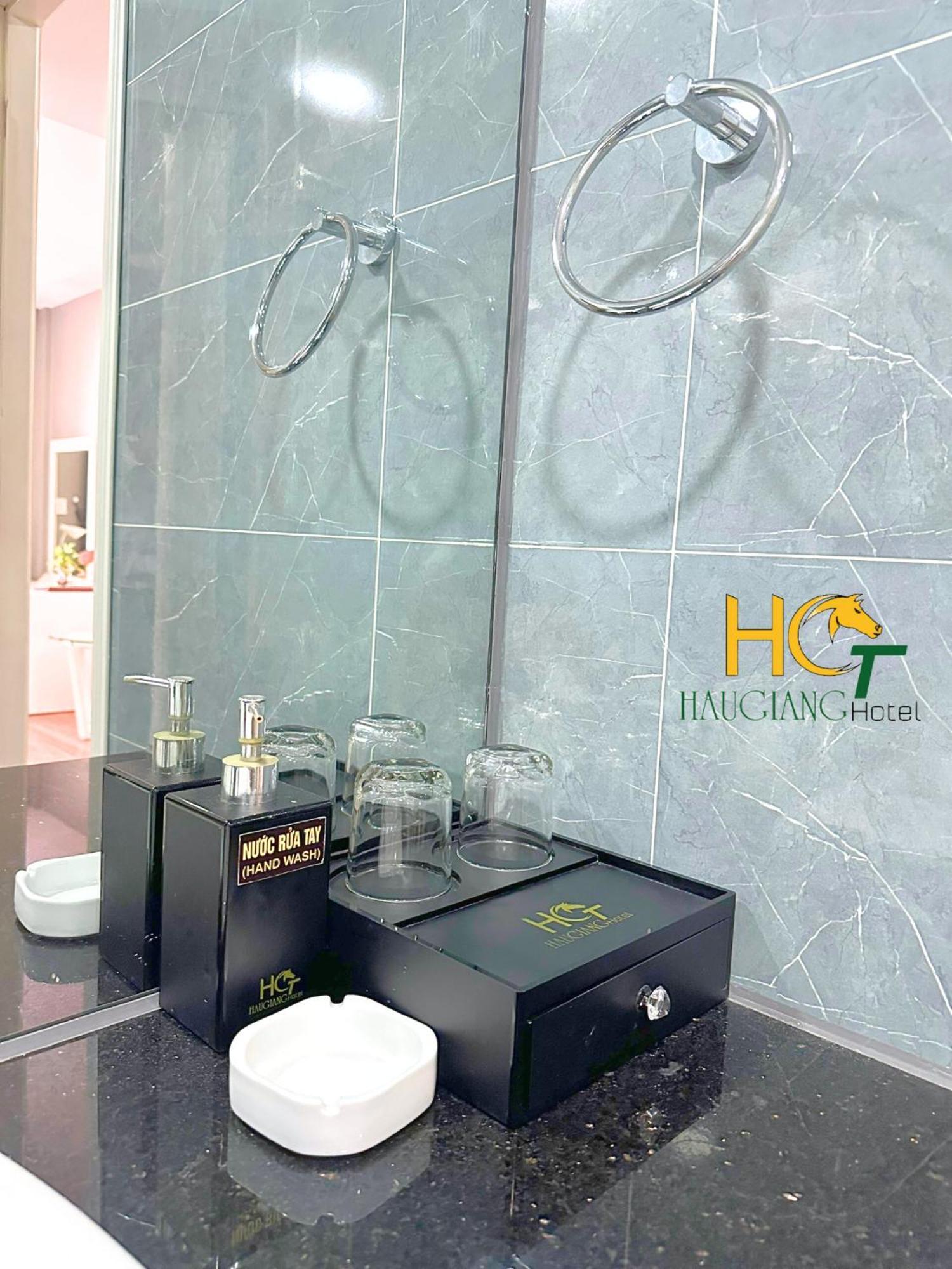 Khach San Hau Giang Hotel Vi Thanh Екстериор снимка
